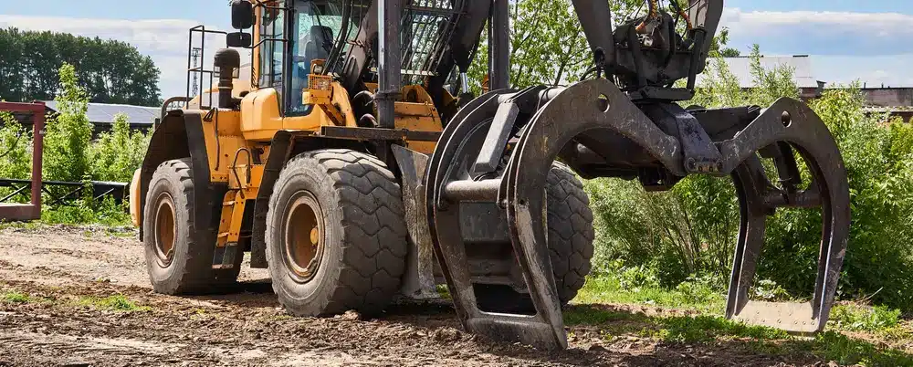 cutting grapple